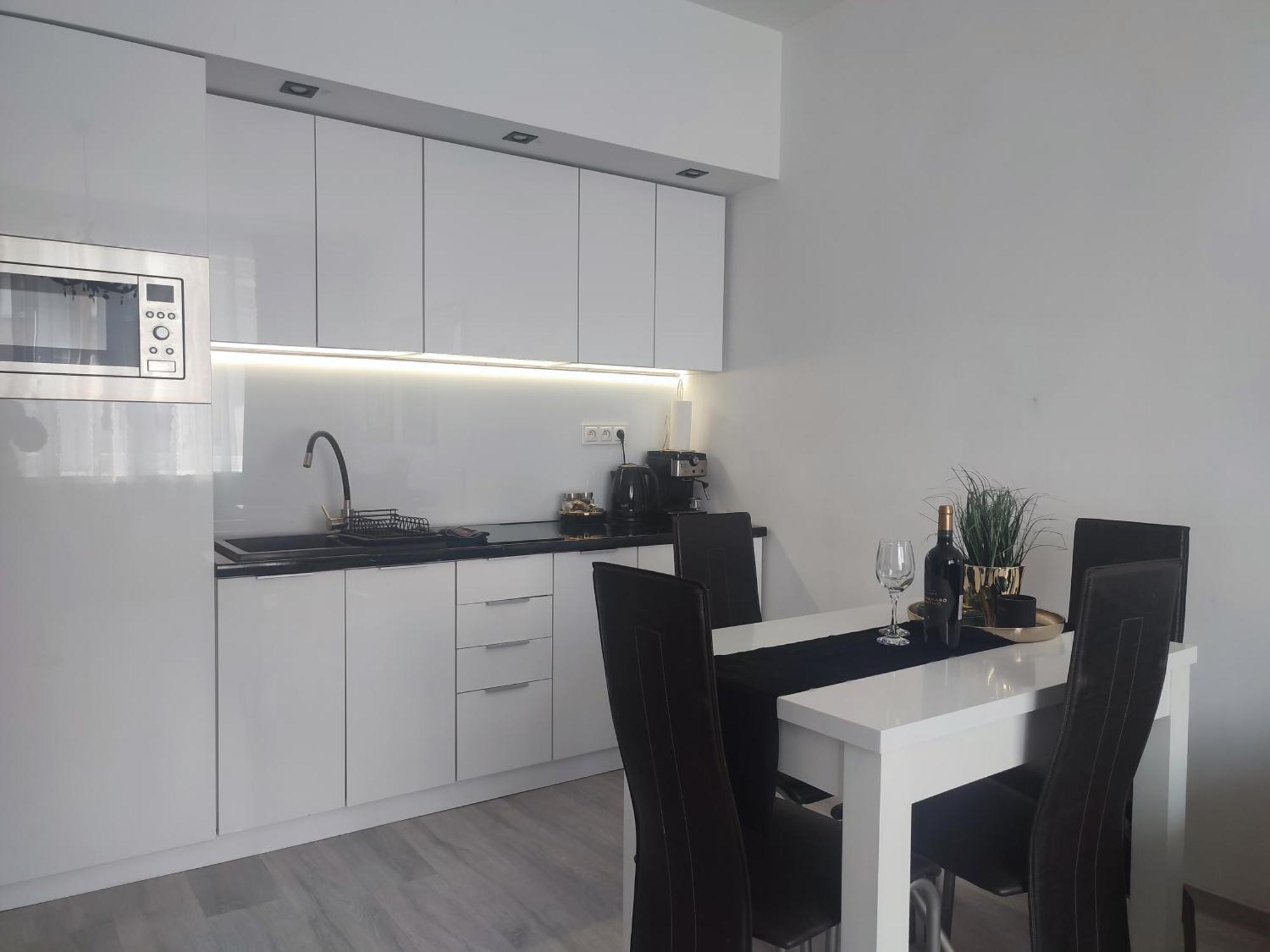 Apartament Lux W Centrum Konina Konin  Exteriör bild